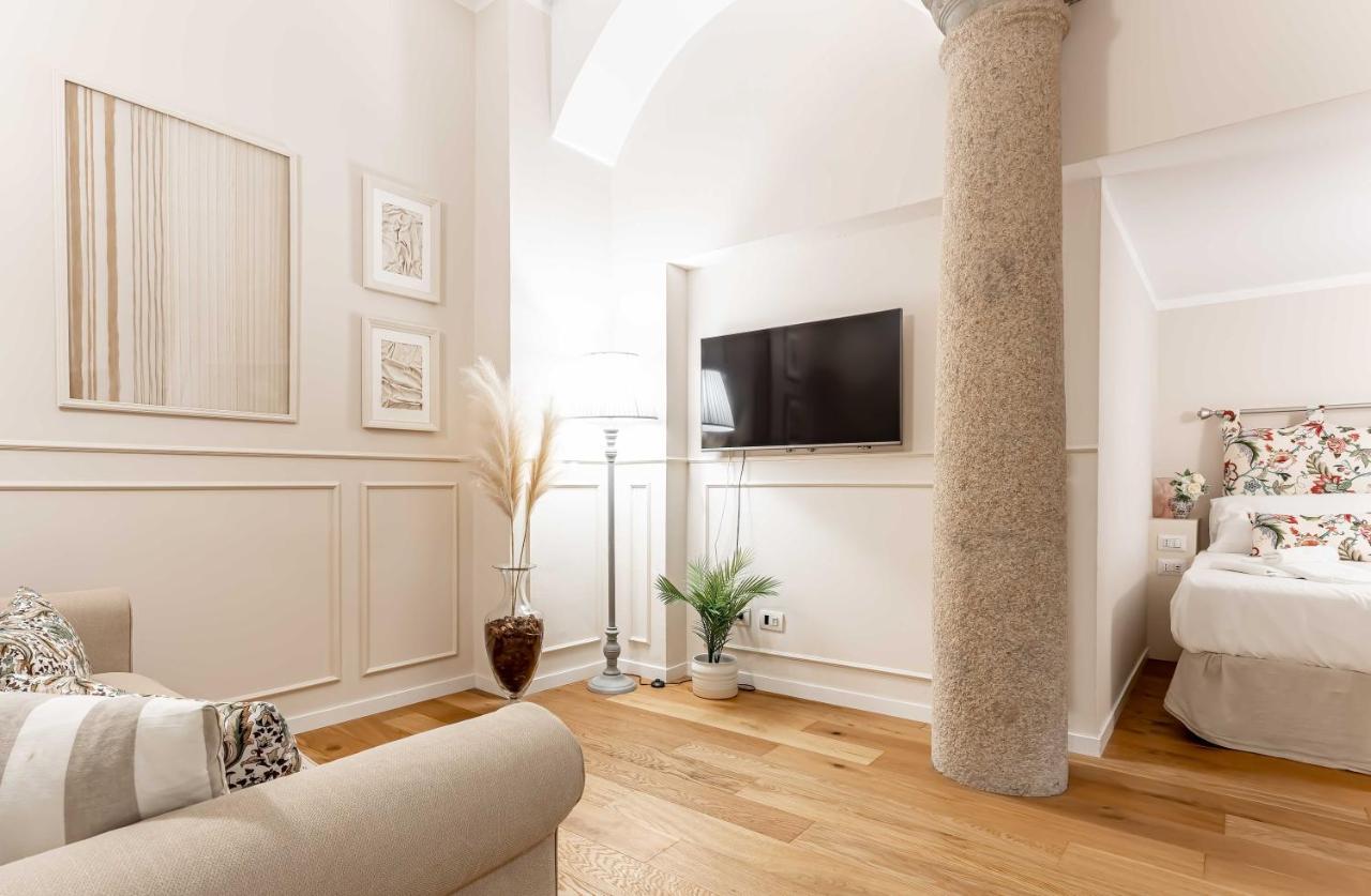 Casa Colonna Romantic Apartment Corso Di Porta Ticinese Milão Exterior foto